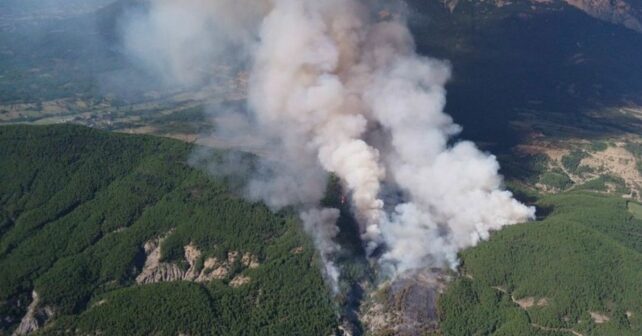 Incendio forestal El Pueyo de Araguás Huesca