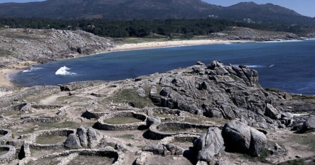 Galicia parques naturales mujeres ilustres